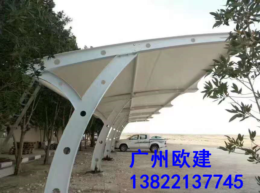 膜結(jié)構(gòu)車(chē)棚
